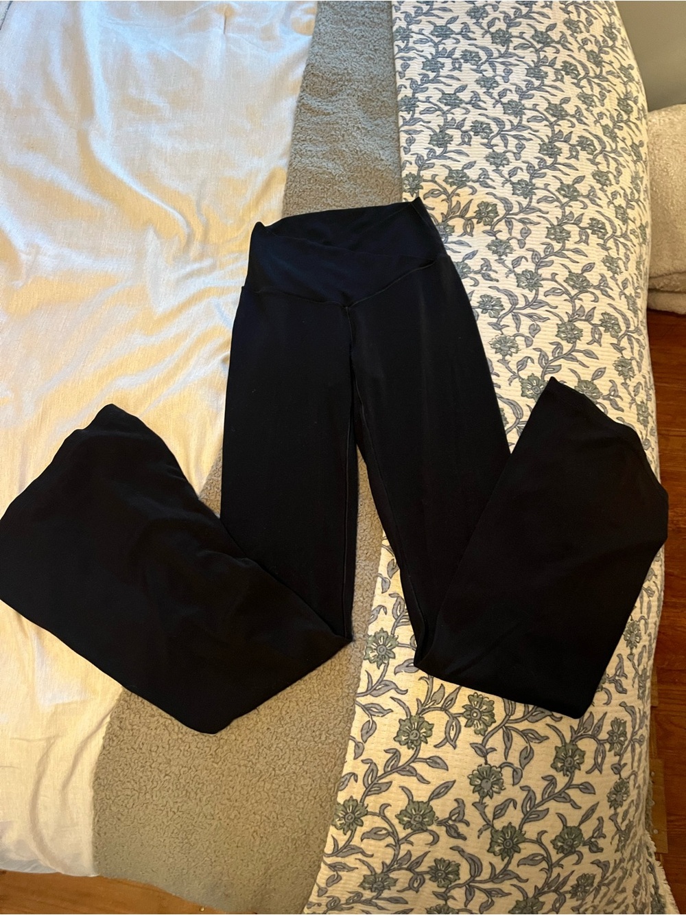 aerie Black Wide-Leg Women's Pants with High Waist